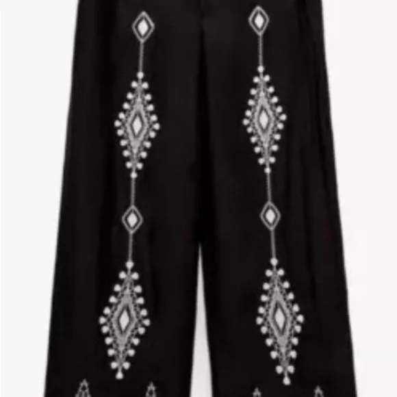 Zara Black and White Embroidered Wide Leg Pants - Picture 1 of 3